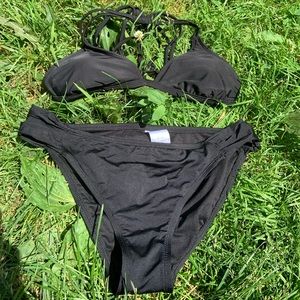 strappy black bathing suit bikini